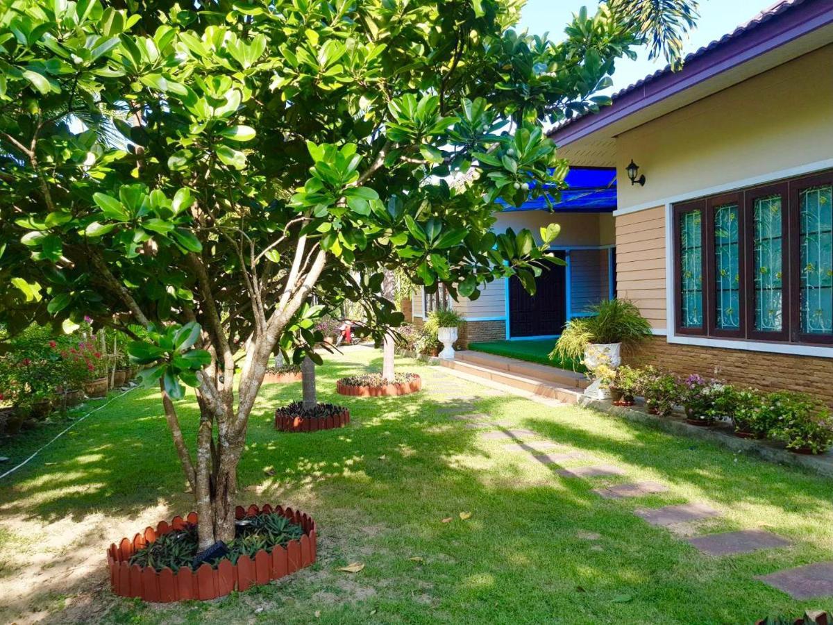 Malinee Villa Phuket Praia de Bang Tao Exterior foto