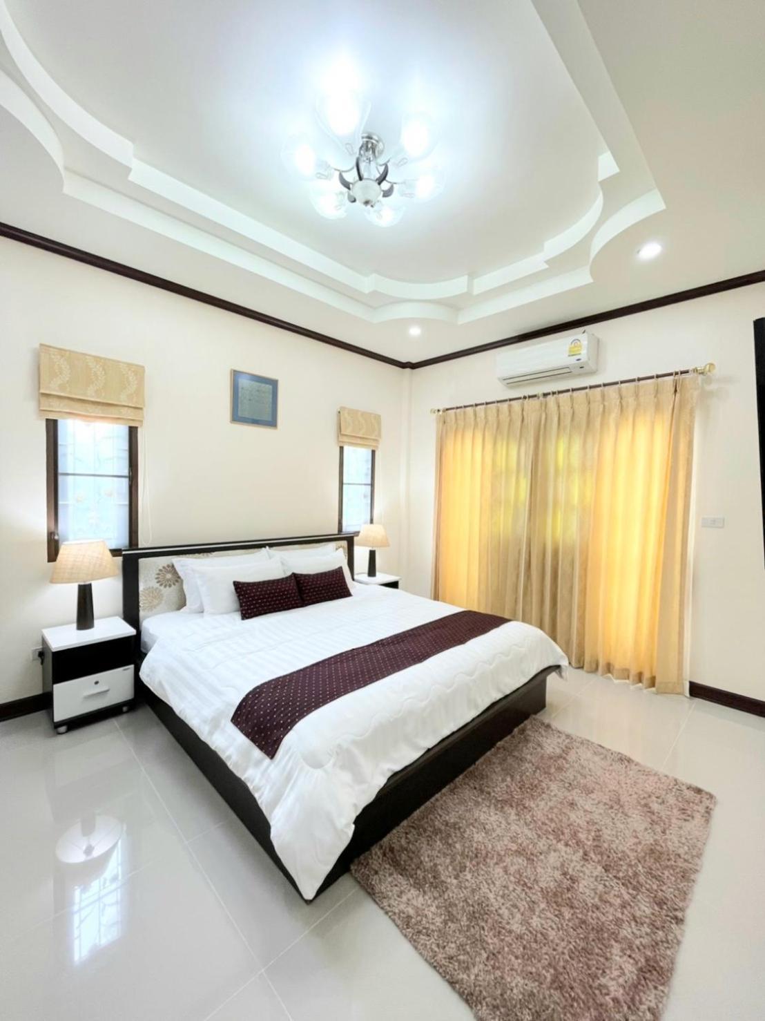 Malinee Villa Phuket Praia de Bang Tao Exterior foto