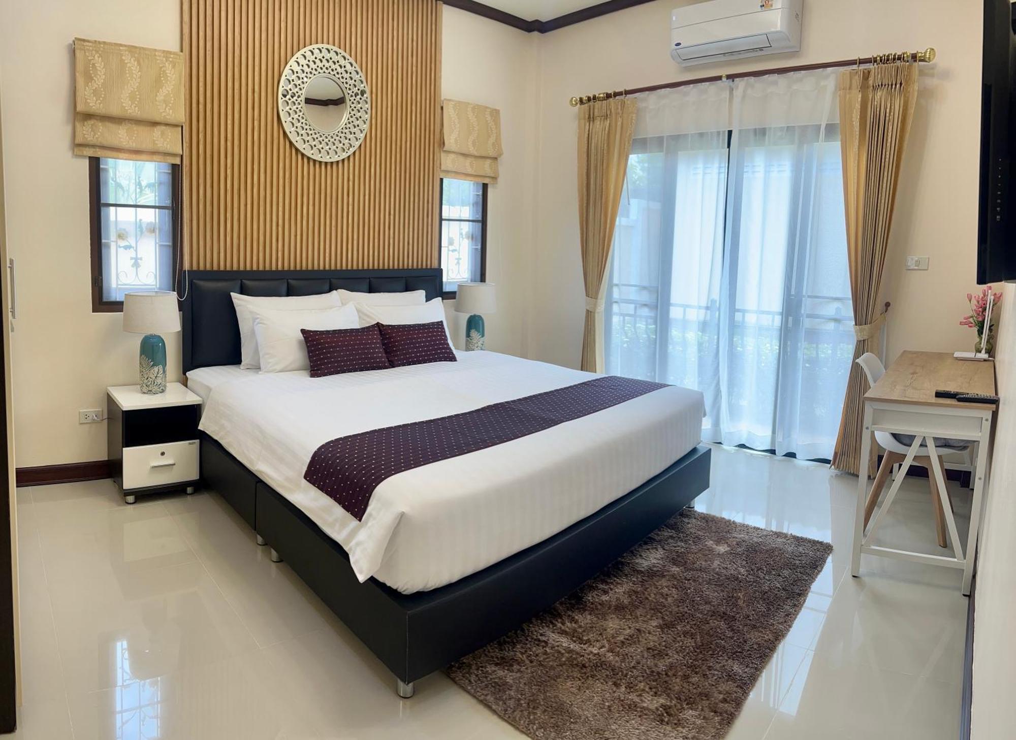 Malinee Villa Phuket Praia de Bang Tao Exterior foto
