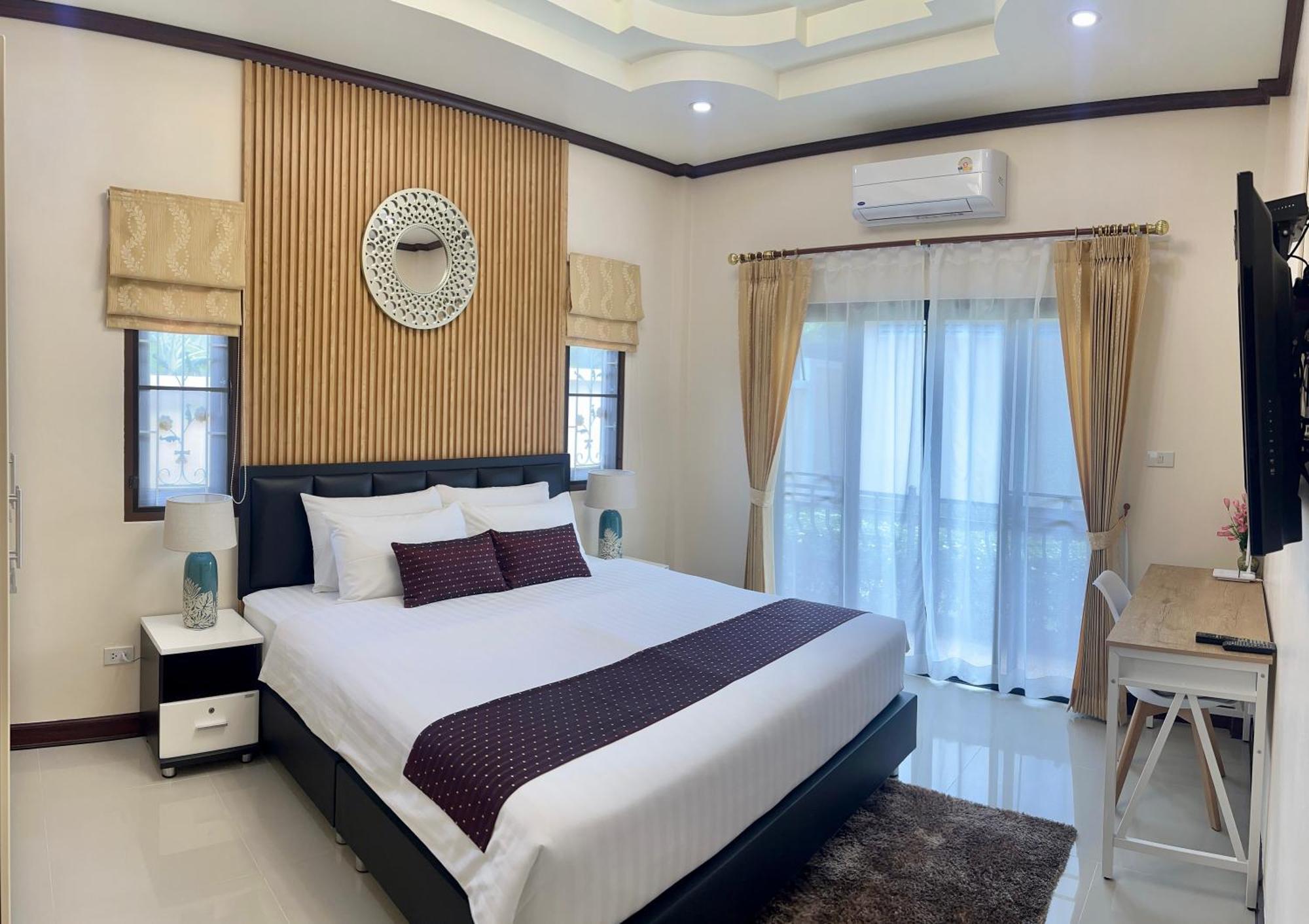 Malinee Villa Phuket Praia de Bang Tao Exterior foto