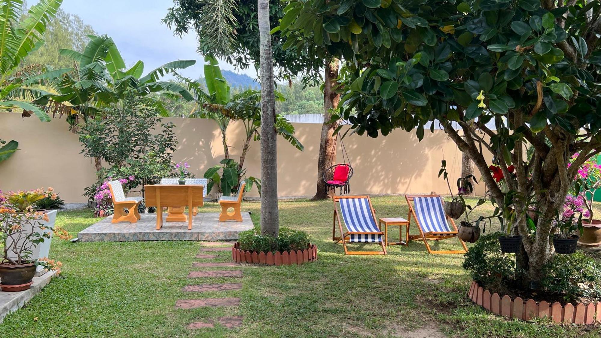 Malinee Villa Phuket Praia de Bang Tao Exterior foto